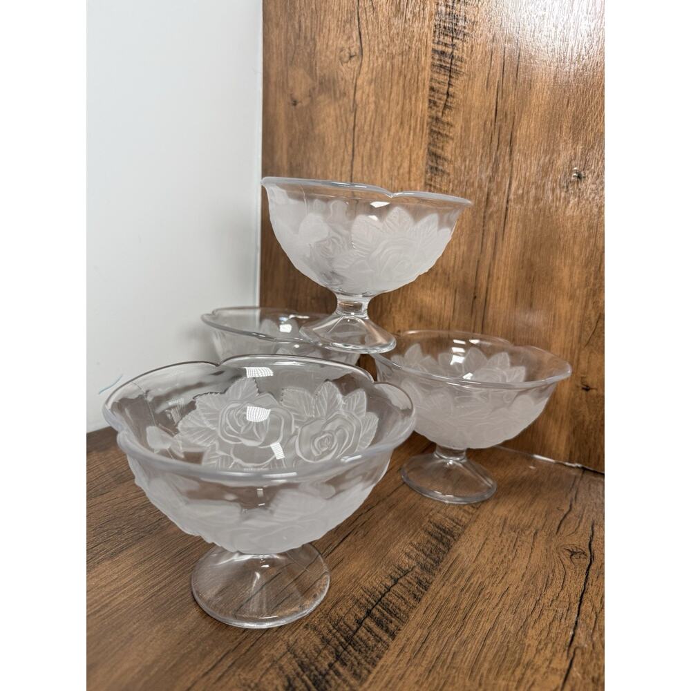 Mikasa Studio Nova Frosted Winter Rose Footed Candy Bowl-Set of 4
